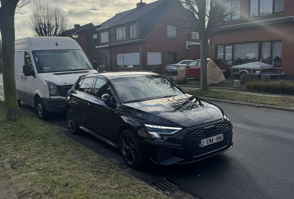 Audi Sportback PHEV 40 TFSI e S line tronic (150 kW)