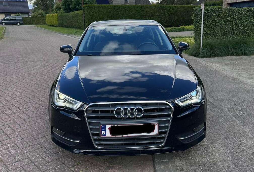 Audi A3 Sportback 1.6 TDi Attraction