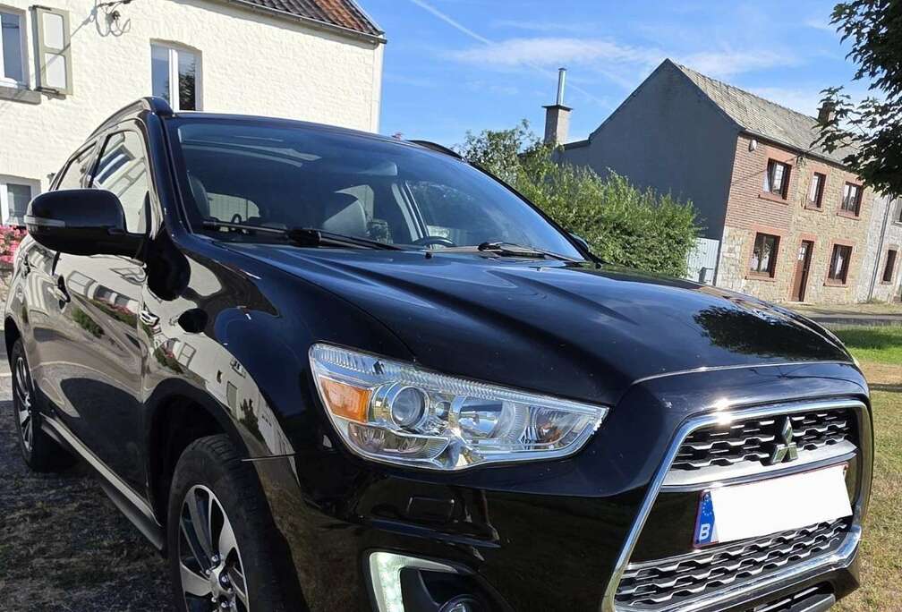 Mitsubishi 1.8 DI-D 115ch 4x2 Intense