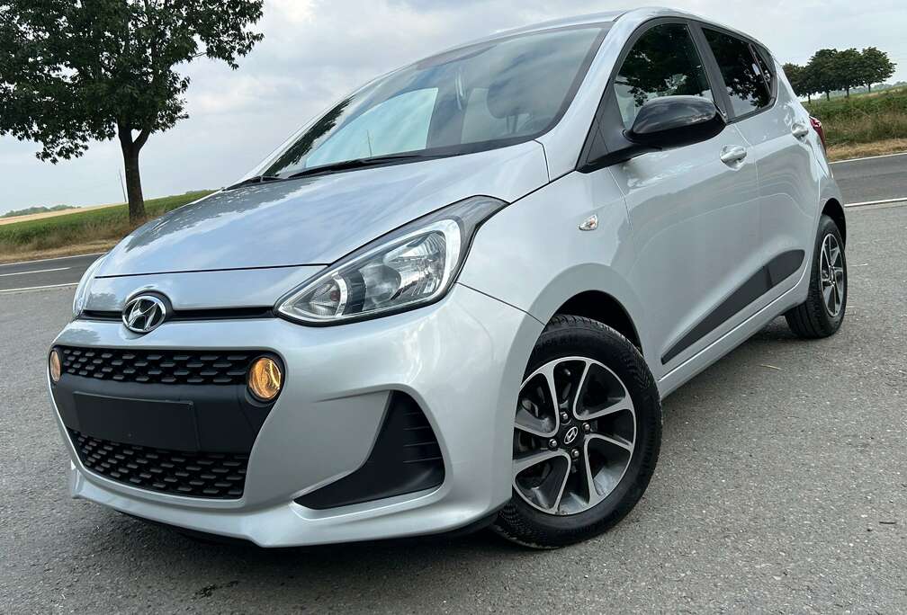 Hyundai i10 1.0i GO! FULL OPTION • CarPlay/AndroidAuto• GPS • CRUISE • CAPTEUR ARR • A/C • DEMANDE D’IMMAT