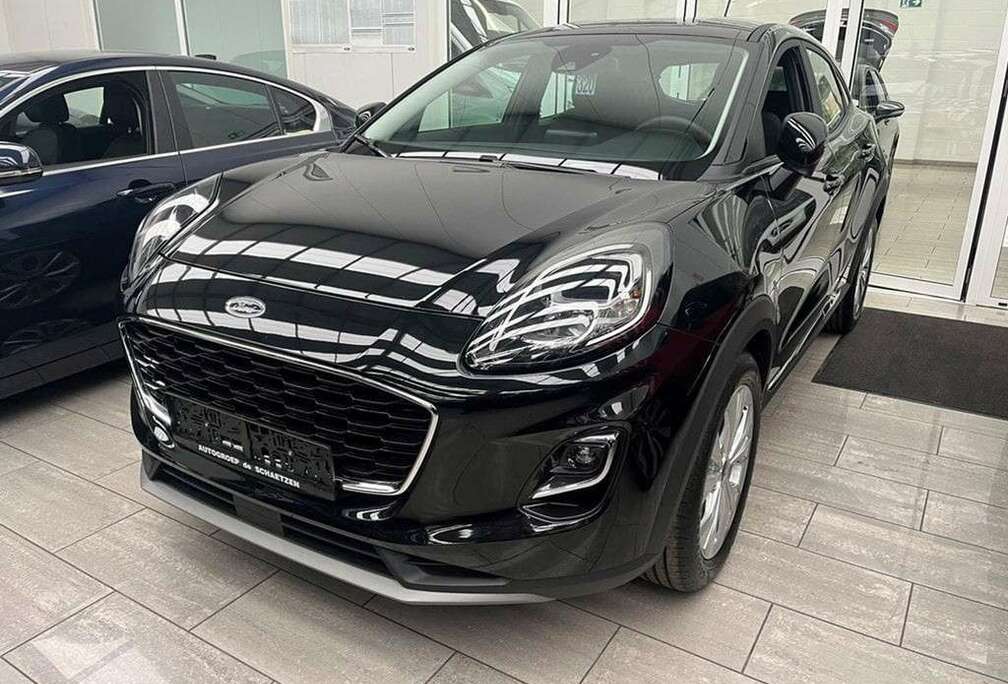 Ford Titanium * zeer propere wagen*