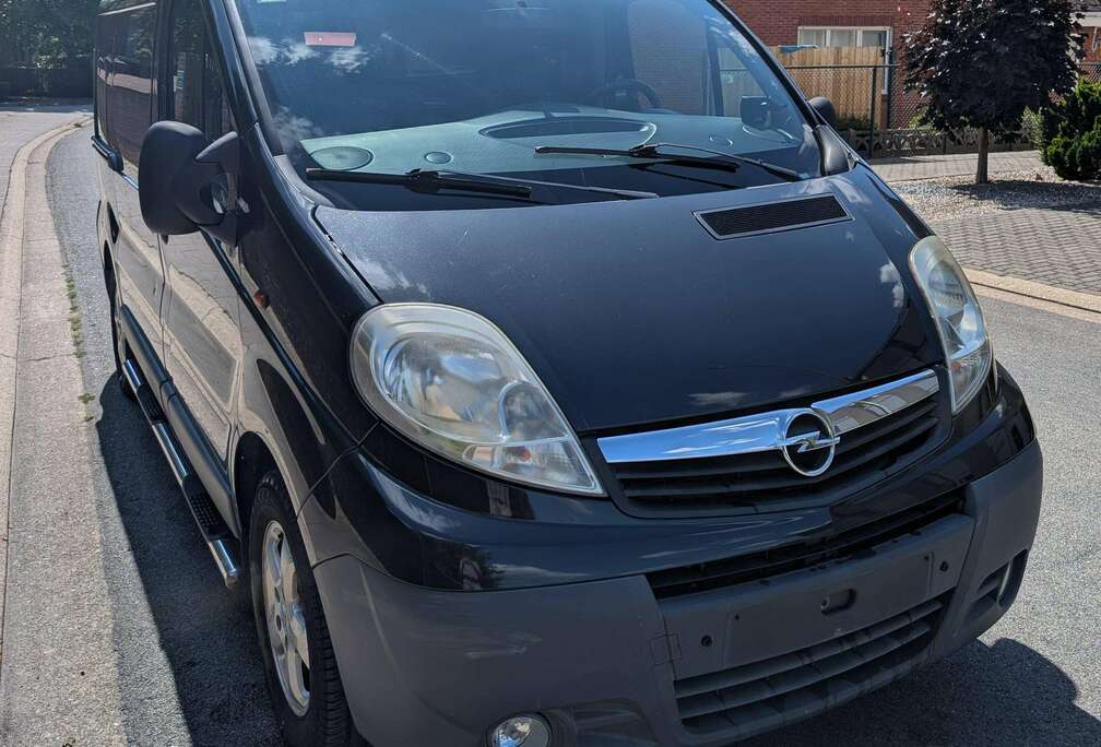 Opel Vivaro 2.0 CDTi L2H1