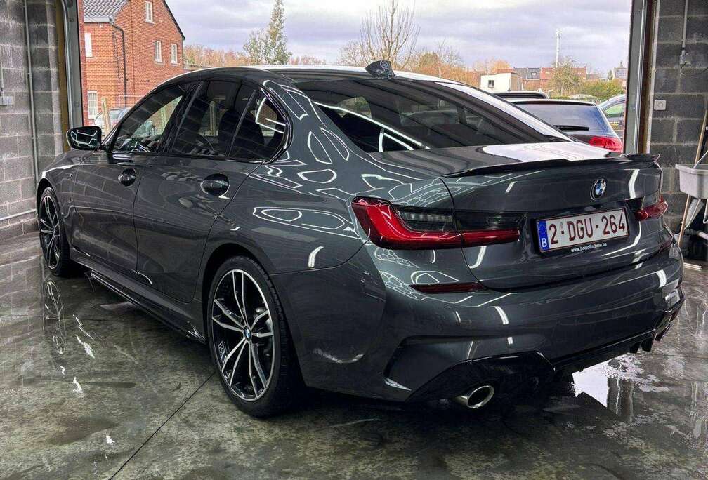 BMW 330e X DRIVE,PACK M,FULL OPTIONS!!!!!!!12 mois de garantie!