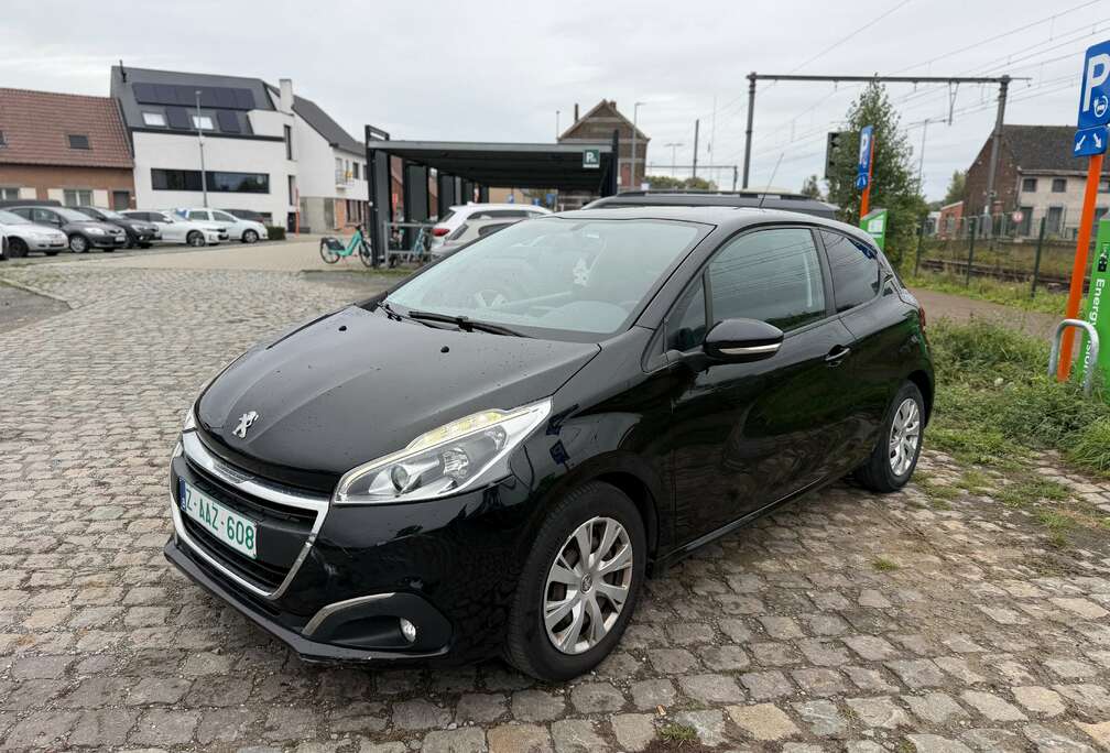 Peugeot 208 1.2i PureTech Active