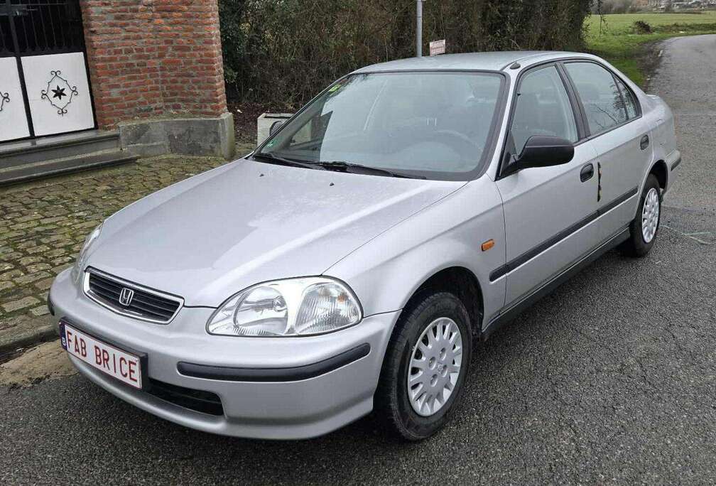Honda 1.4i S 94000Km  une vraie pépite