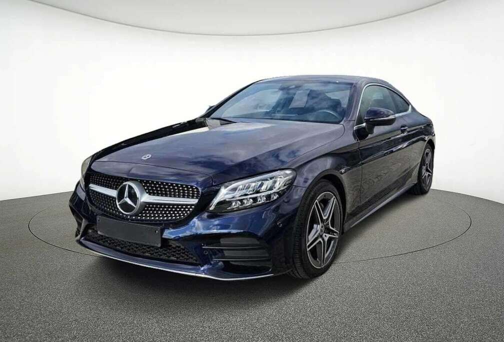 Mercedes-Benz Coupé AMG LINE