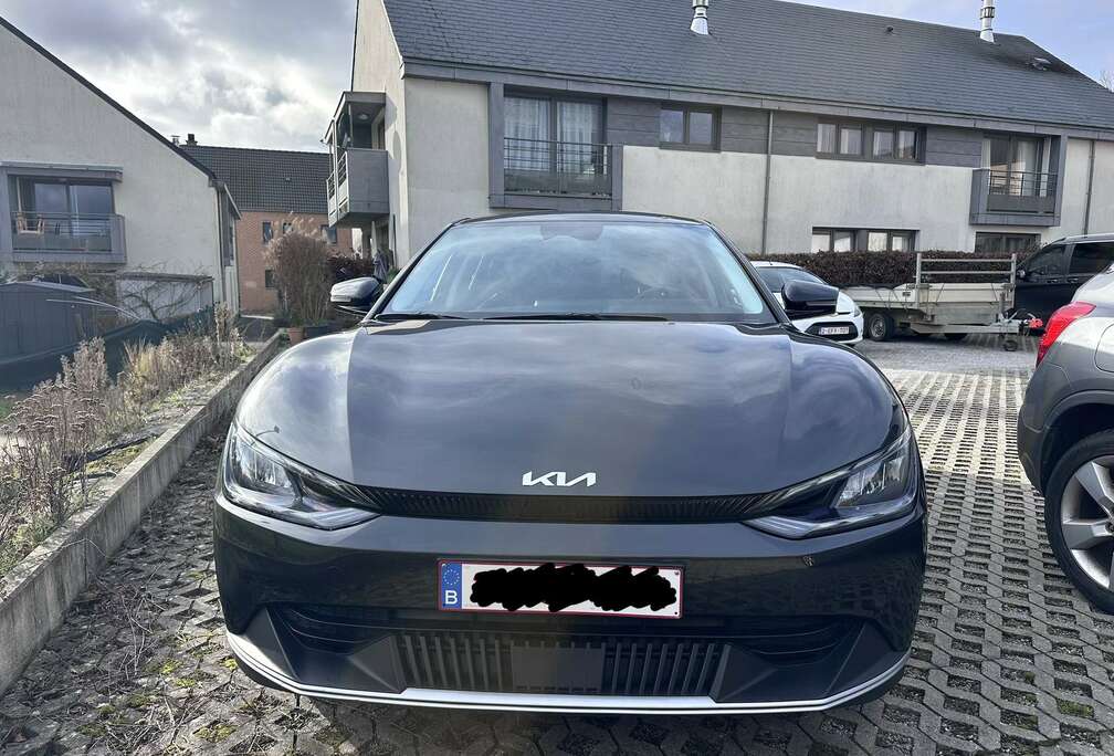 Kia 58.0 kWh RWD Air