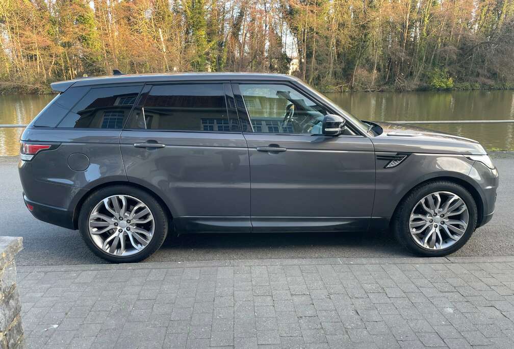 Land Rover Range Rover Sport 3.0 TDV6 HSE Dynamic