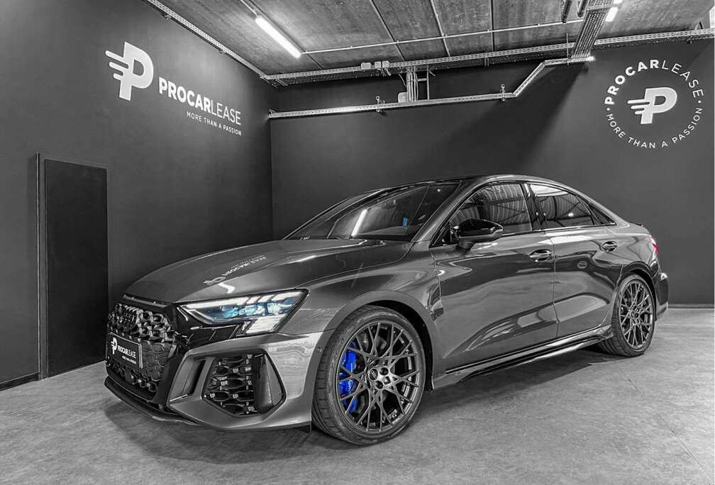 Audi LIM 2.5 TFSI quattro PERFORMANCE EDITION/ 1 OF 300