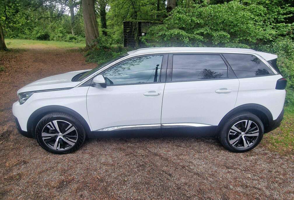 Peugeot 5008 1.2 PureTech Allure (EU6.2)