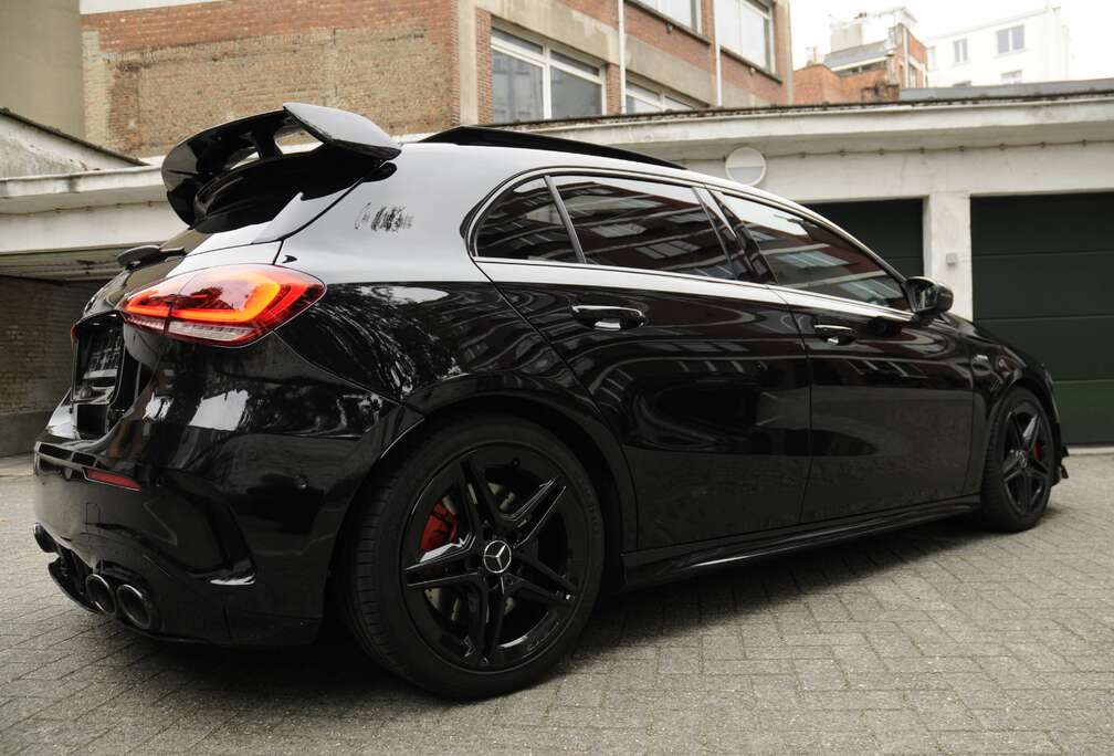 Mercedes-Benz AMG A 35 4Matic AMG Speedshift DCT 7G