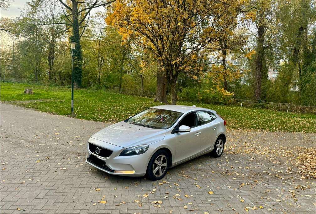 Volvo V40 2.0 D2 Eco Momentum