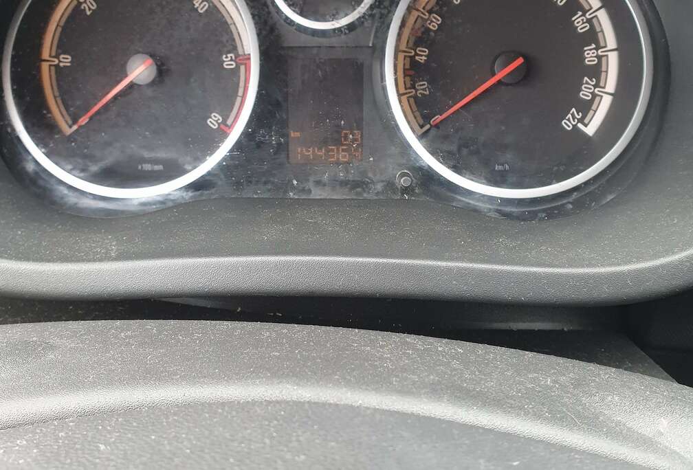 Opel Corsa 1.3 CDTi ECOTEC Black Edition