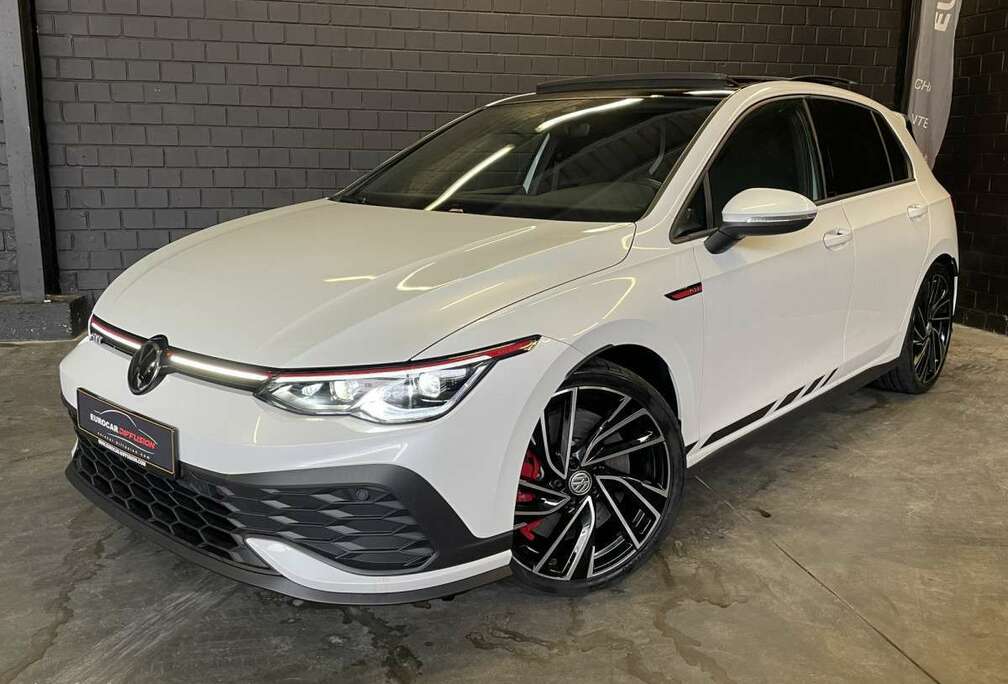 Volkswagen Clubsport 2.0 TSI 300CV DSG7 ** Toit ouvrant ** Ma