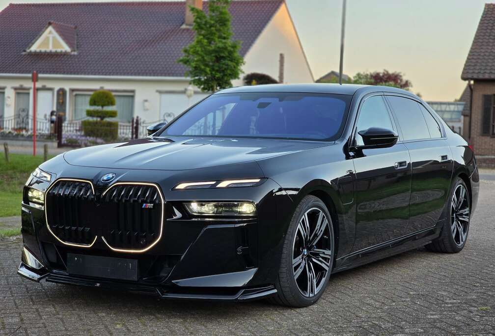 BMW e * M-Performance * xDrive * Full Option *