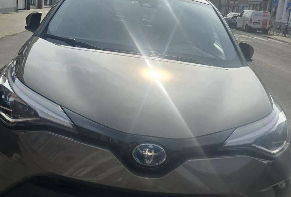 Toyota C-HR Hybrid 1.8i VVT-i C-Hic Mono-Tone E-CVT