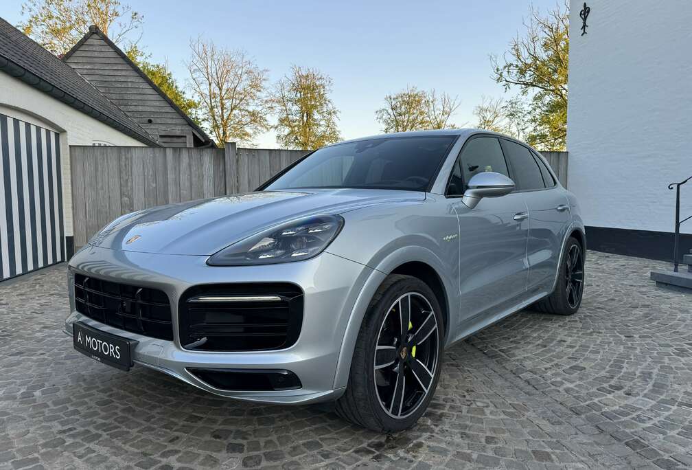 Porsche 3.0i V6 PHEV - PANO - ADAPTIVE CRUISE - ZETELKOELING - CARPLAY