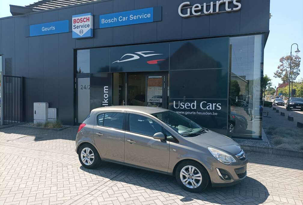 Opel Corsa 1.3 CDTi Enjoy DPF