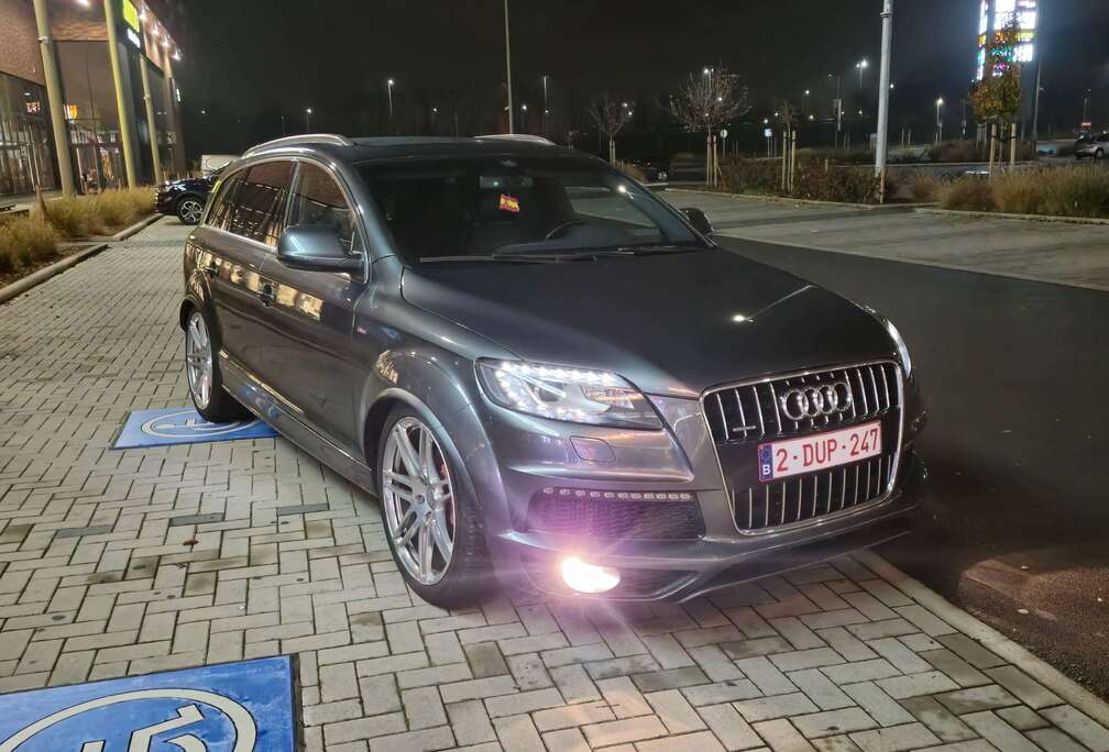 Audi Q7 3.0 TDi V6 3x sline full 7 places