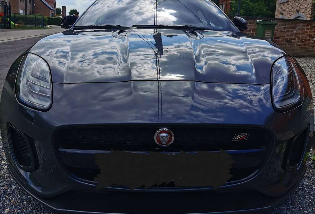 Jaguar F-Type 2.0 i4 Chequered Flag (EU6.2)