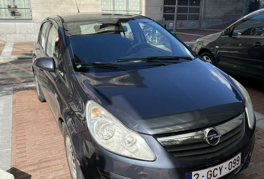 Opel 1.2i Essentia