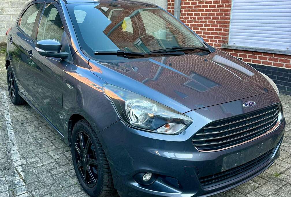 Ford Ka  1.2i Essential