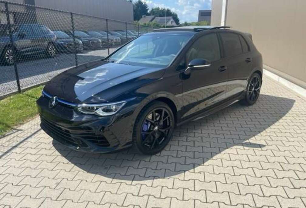 Volkswagen R \