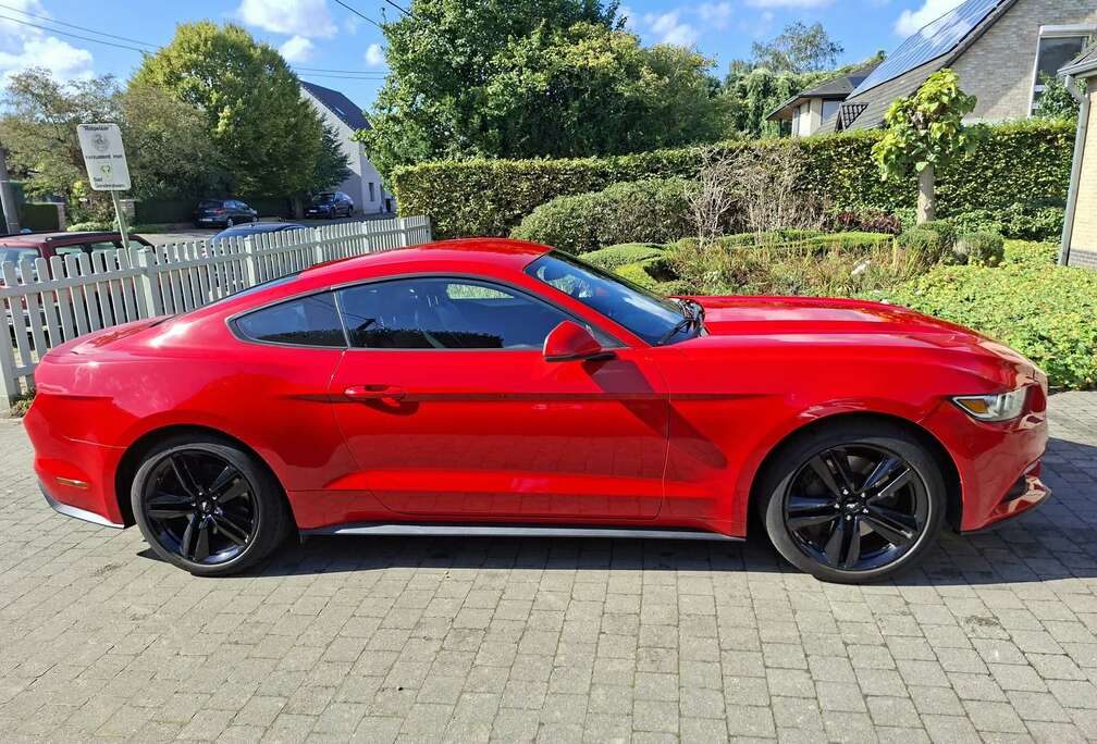 Ford Mustang 2.3 EcoBoost