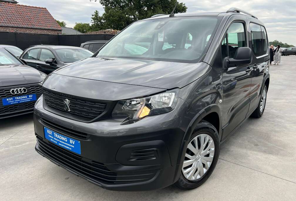 Peugeot 1.2i 110PK PURETECH BLUETOOTH AIRCO CRUISE CONTROL