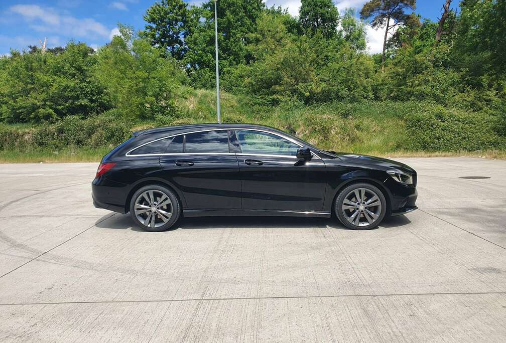 Mercedes-Benz Shooting Brake 7G-DCT Urban