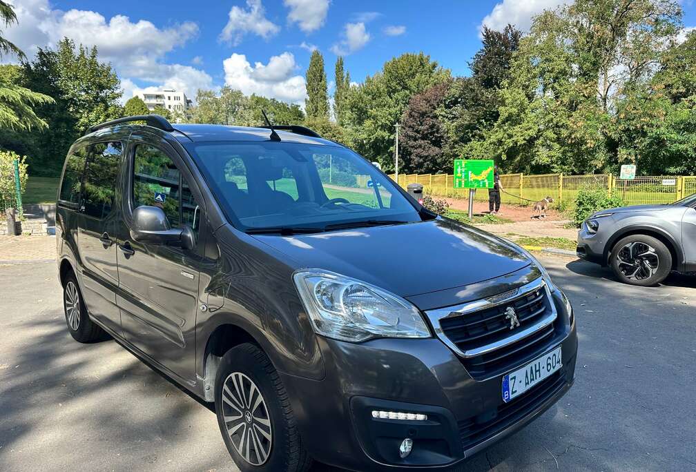 Peugeot e-Partner Tepee 22.5 kWh Allure
