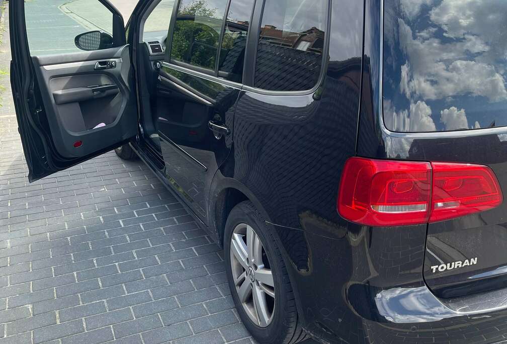 Volkswagen Touran 1.6 TDI DPF MATCH