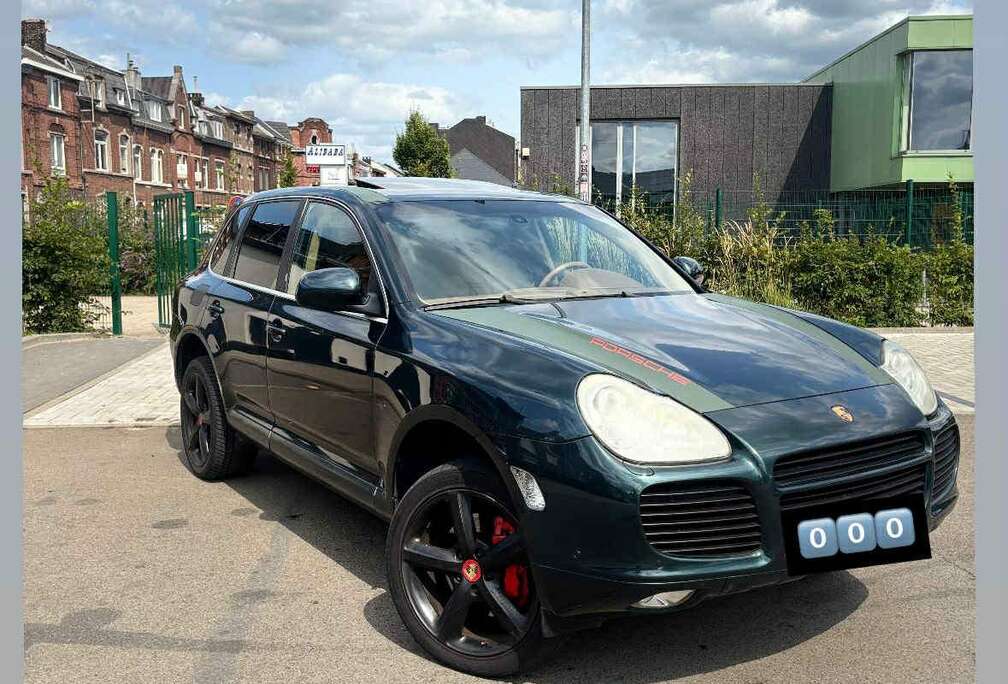 Porsche 4.5 V8 - 450 Turbo Tiptronic S