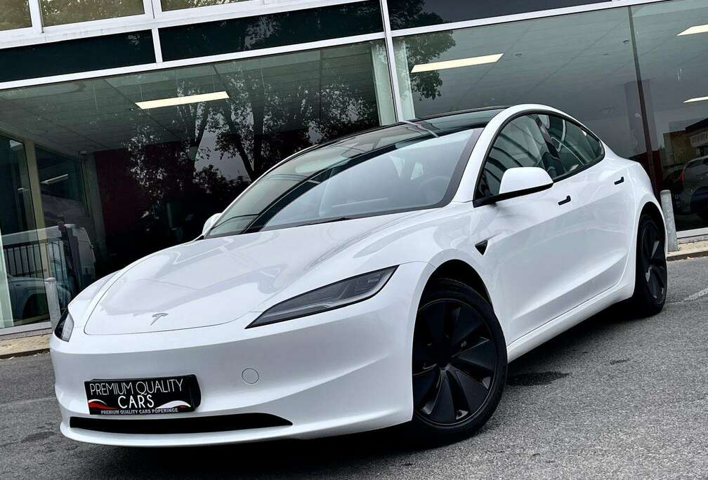 Tesla HIGHLAND / ZETELKOELING / SFEERLICHTEN