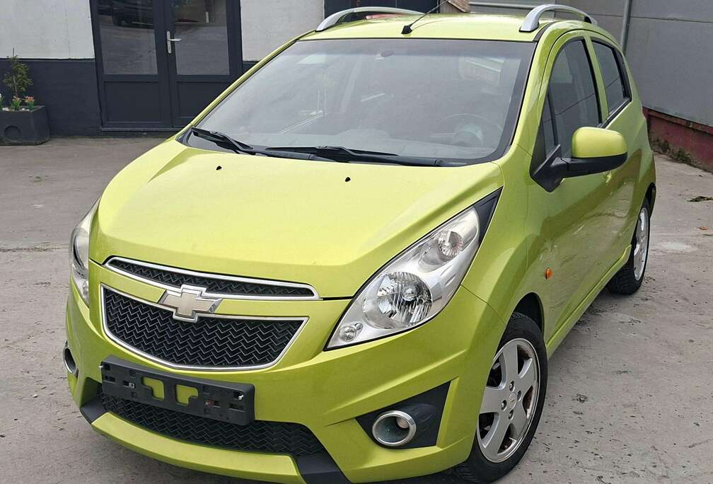 Chevrolet Spark 1.2i LT