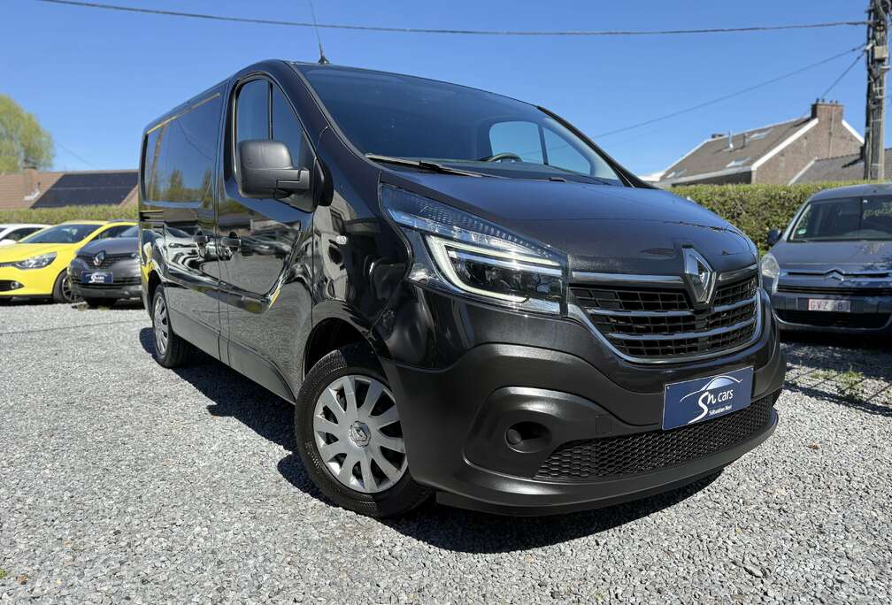 Renault 2.0 dCi 27 L1H1 Confort *** 10736€ HTVA ***