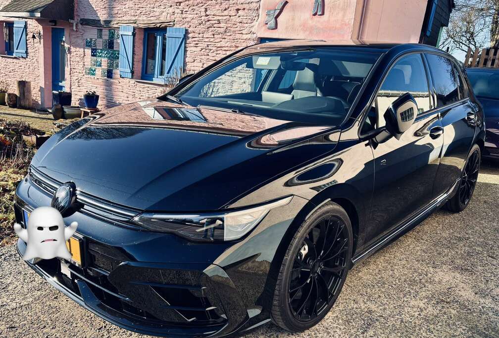 Volkswagen Black edition 333 2.0 TSI 4Motion DSG