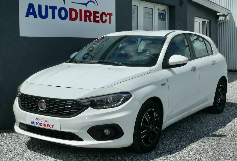 Fiat 1.4i Lounge Navi, Airco, Bluetooth, PDC **GARANTIE 1 JAAR**