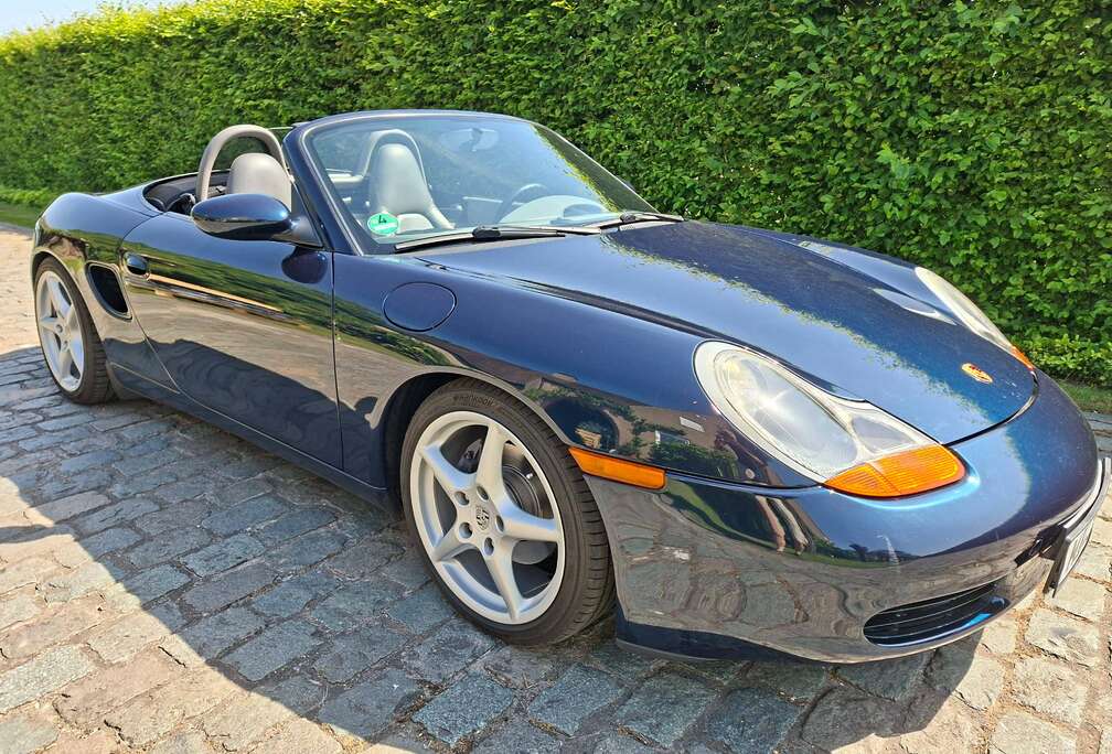 Porsche 2.5i