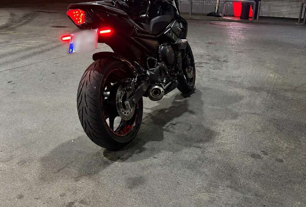 X Race