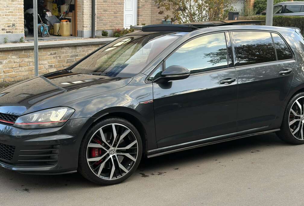 Volkswagen 2.0 TSI Performance DSG