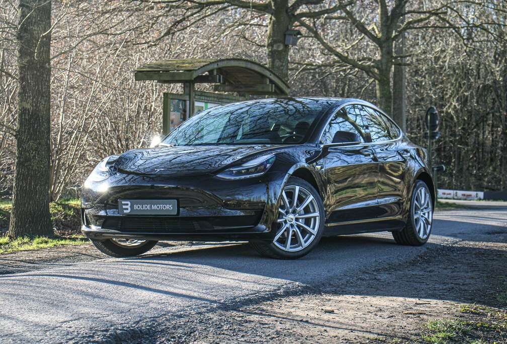 Tesla Model 3  Standard Plus *Camera *Carplay