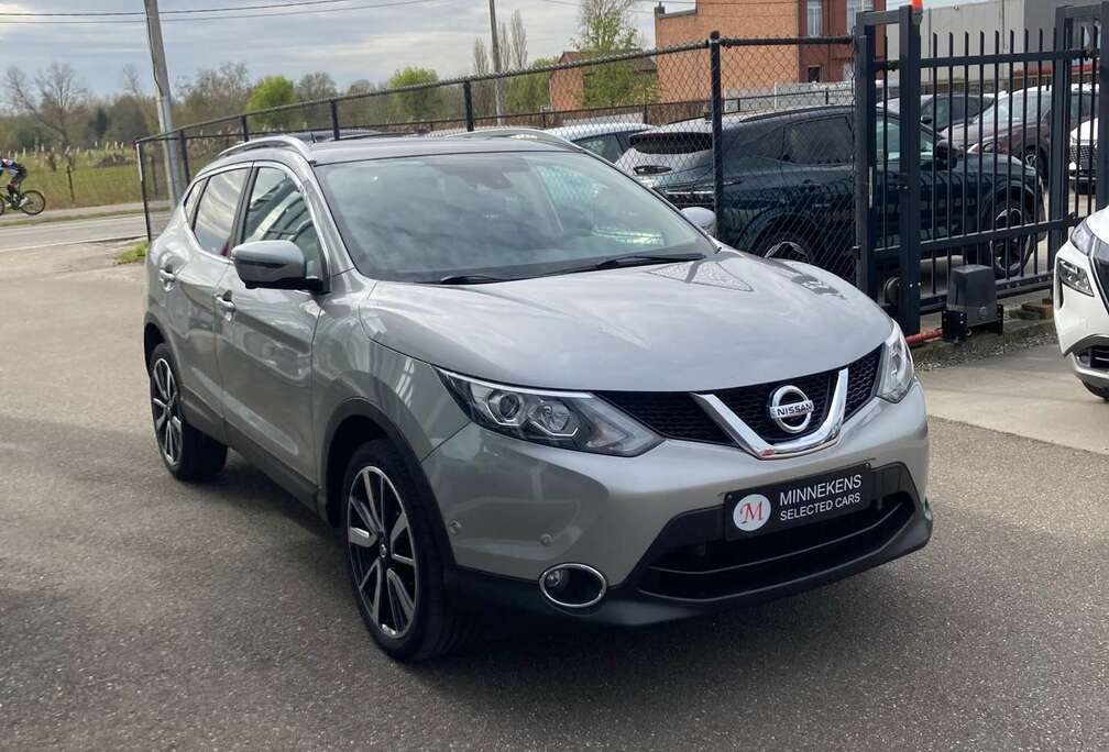 Nissan Qashqai 1.2 DIG-T 2WD Tekna