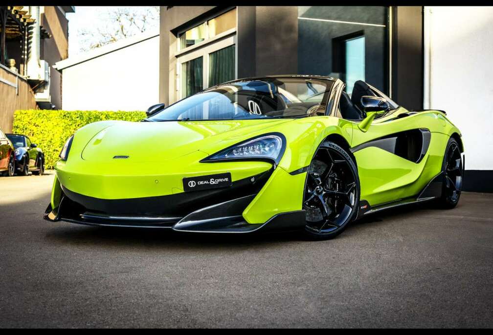 McLaren SPIDERPPFLIME GREEN ELITE PAINTFULL CARBON
