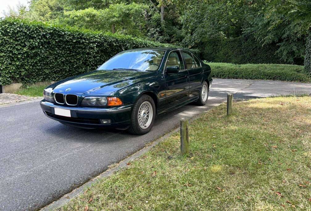 BMW 520i