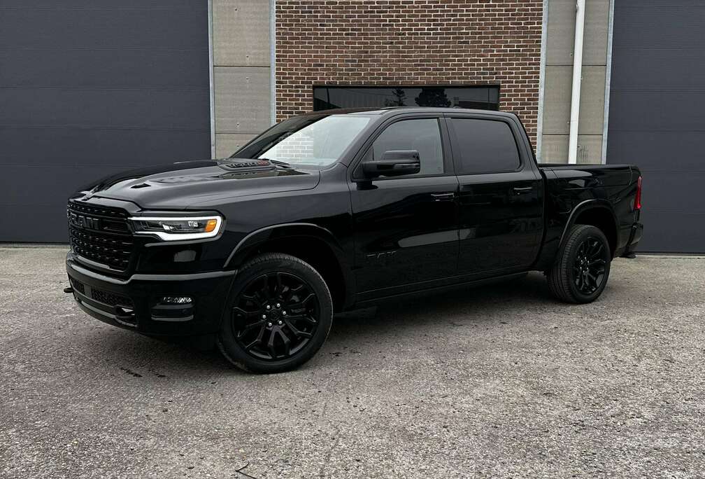 Dodge LIMITED NIGHT 5.7 L - V8 HEMI 87.900,- excl btw