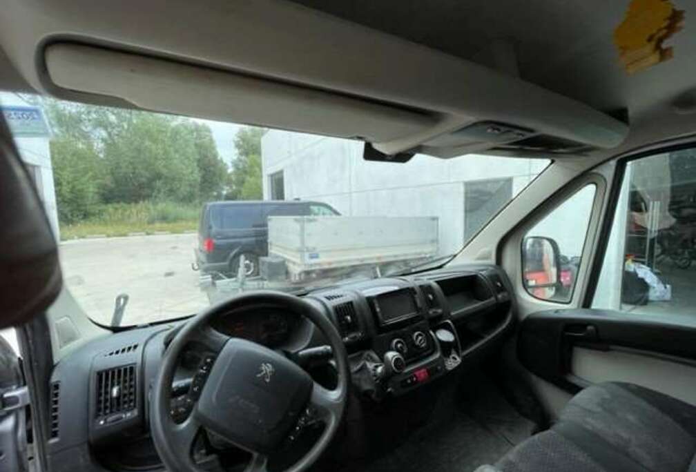 Peugeot Boxer HDi 335 L3