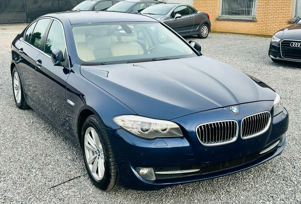 BMW 2011 BMW 520D EURO5 AUTOMATT