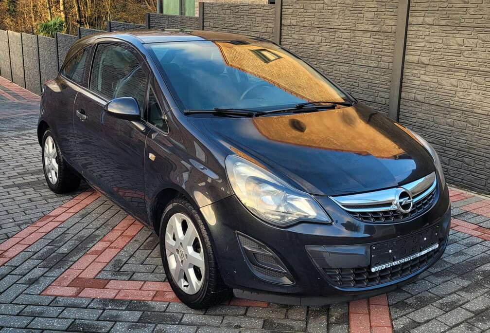 Opel 1.3 CDTi Essentia S/S