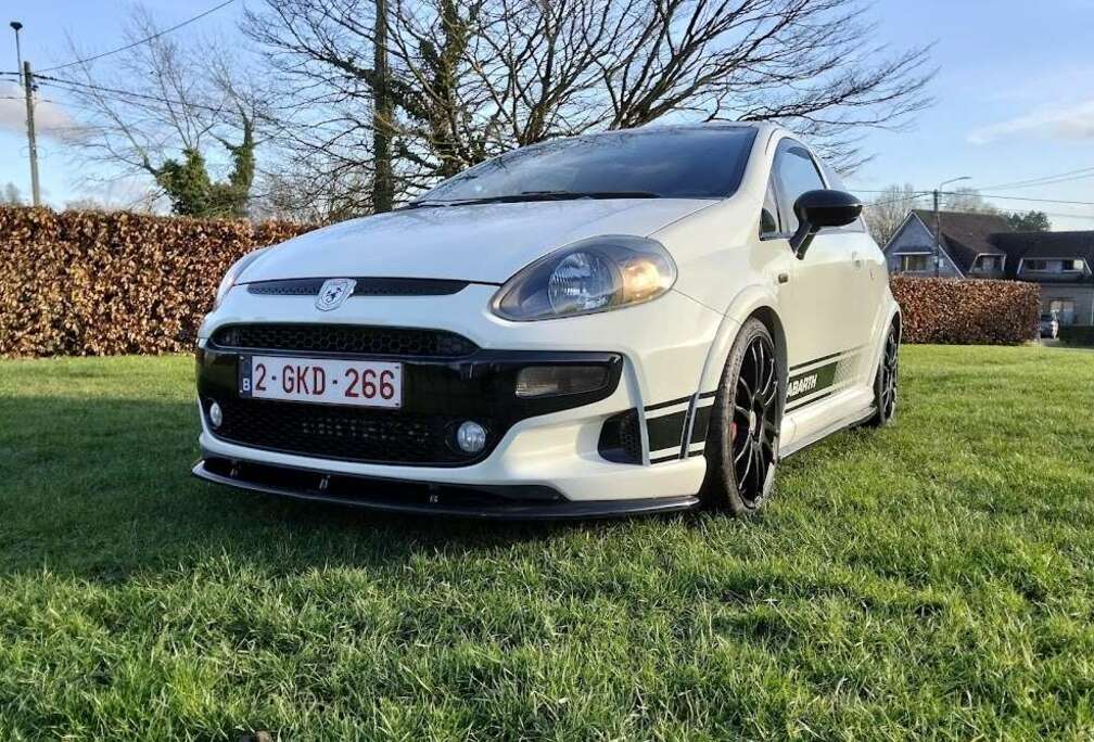 Fiat Punto EVO 1.4i MultiAir Abarth